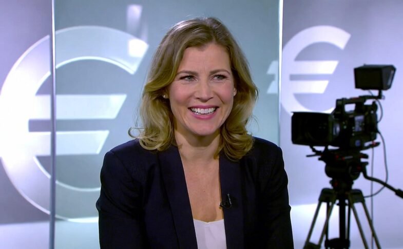 katja burkard gehalt